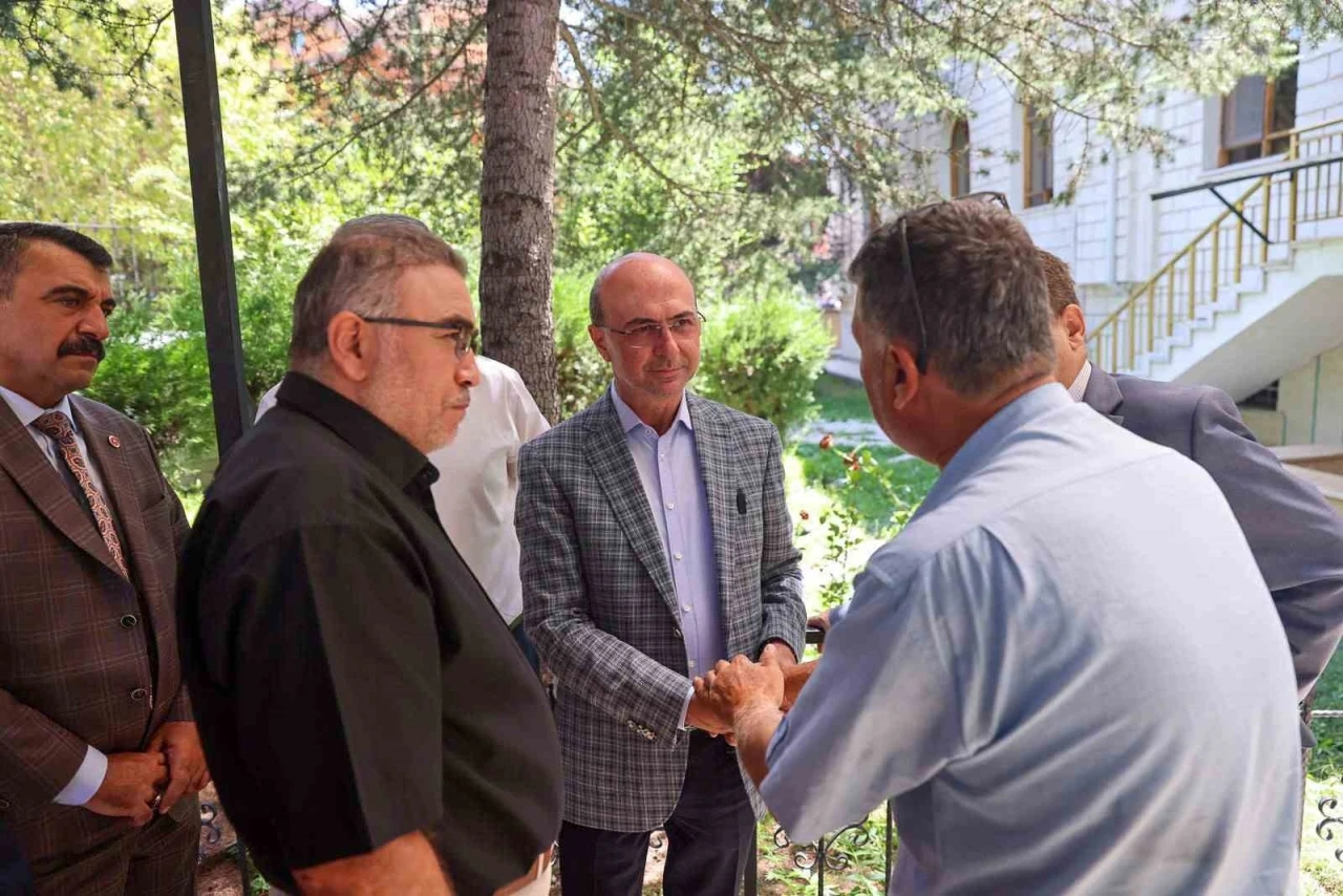 Başkan Pekyatırmacı: &quot;Vatandaşlarımızın görüşleri bizim en büyük rehberimiz&quot;
