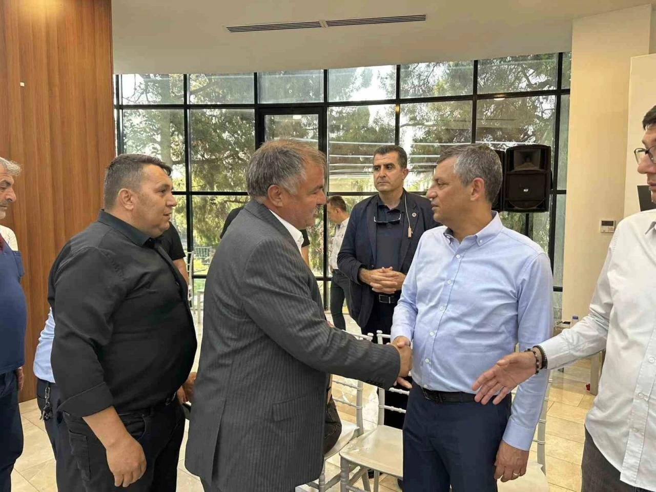 Başkan Pütün’den CHP lideri Özel ve Zeyrek ailesine taziye ziyareti
