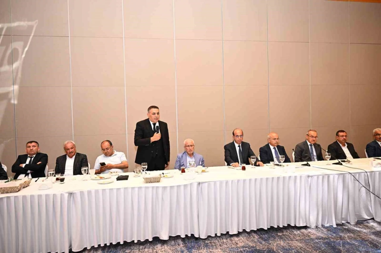 Başkan Sadıkoğlu, konteynerdeki işletmelerin sesi oldu
