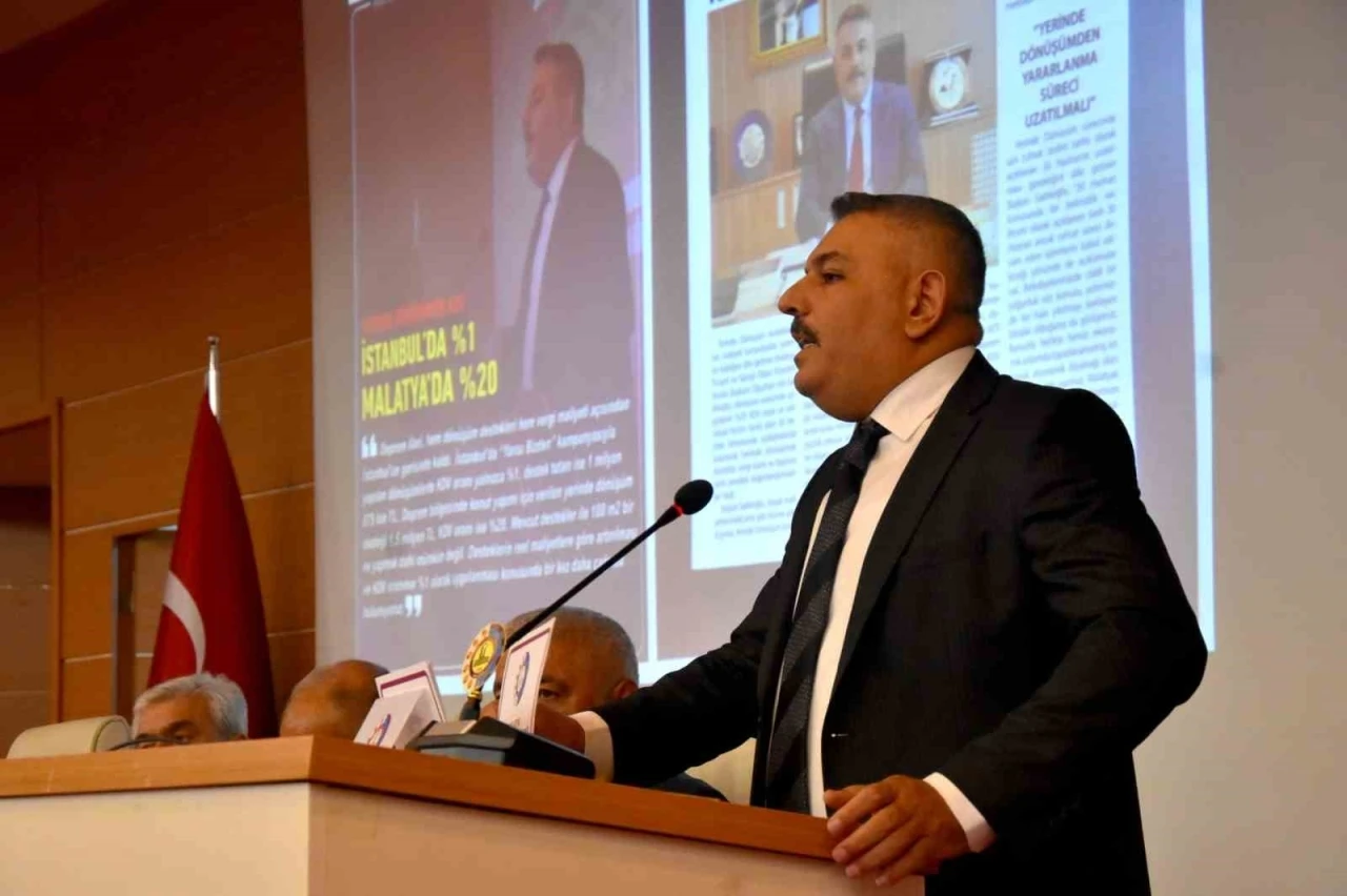 Başkan Sadıkoğlu: &quot;Depremzedeye süre baskısı vicdani değil&quot;

