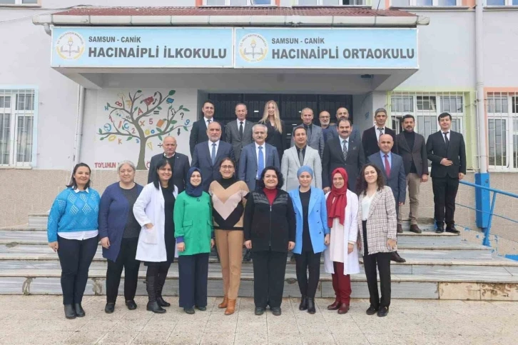 Başkan Sandık&ccedil;ı: &ldquo;Eğitime desteklerimizi s&uuml;rd&uuml;r&uuml;yoruz&rdquo;
