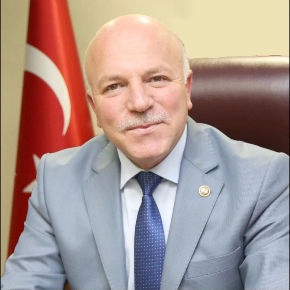 Başkan Sekmen; &quot;Erzurumspor kırmızı çizgimizdir&quot;
