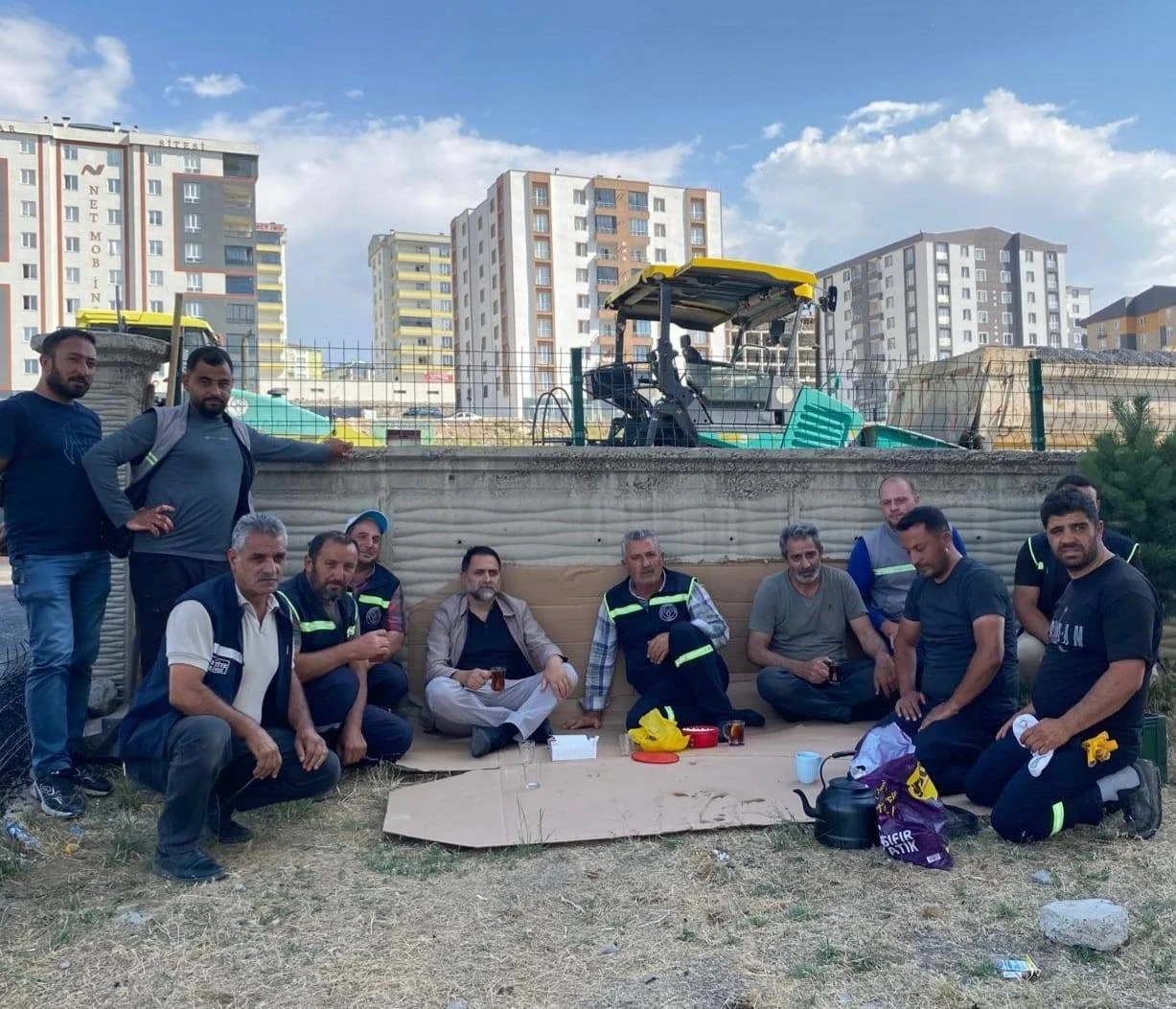 Başkan Uçar; &quot;Hizmet odaklı anlayışla çalışıyoruz&quot;
