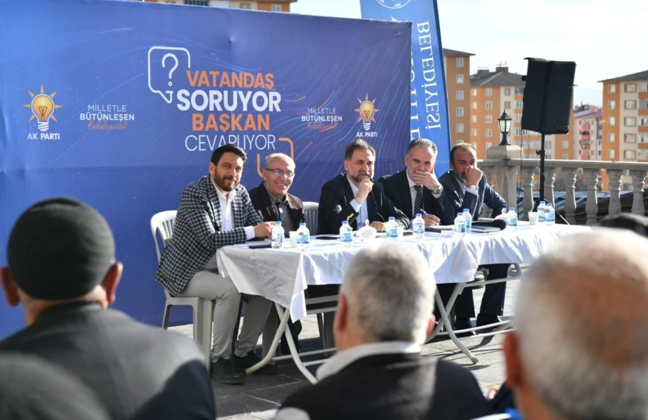 Başkan Uçar; &quot;Hizmetlerimizle gönüllere dokunuyoruz&quot;
