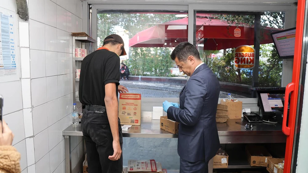 Başkan Ünlü, Zabıta Ekipleriyle Denetime Çıktı