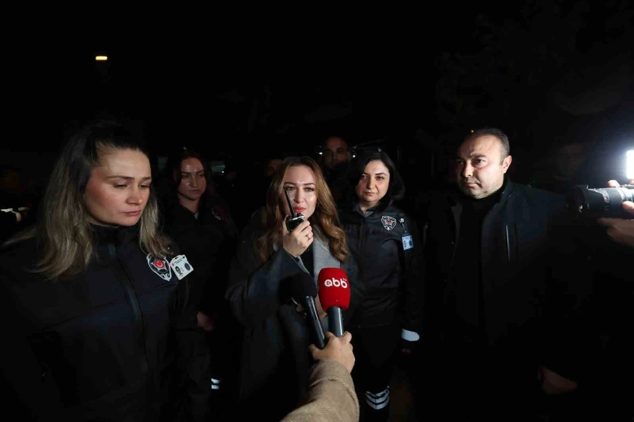 Başkan Vekili &Ouml;zdemir, 2026 yılını itfaiye personeli ile karşıladı
