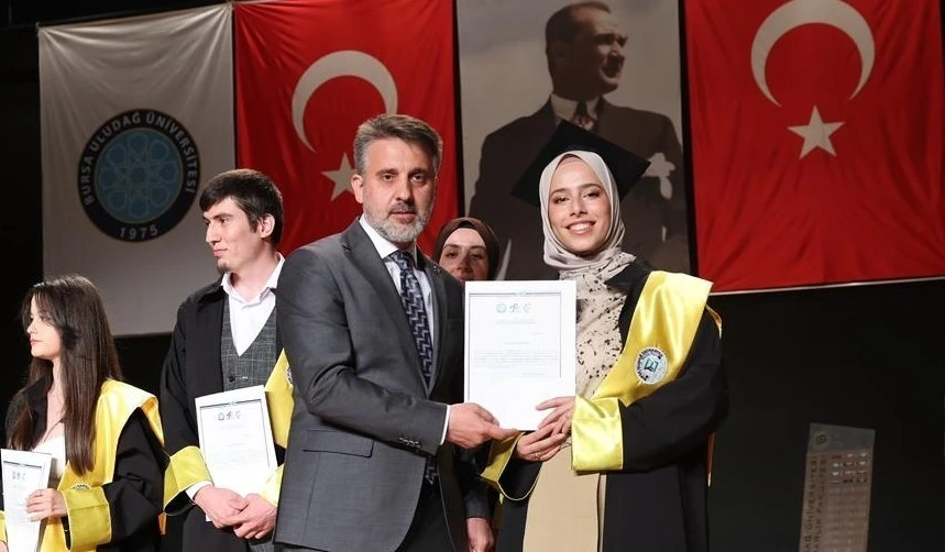 Başkan Vekili Şahin Biba&rsquo;dan gen&ccedil; mimarlara tavsiyeler
