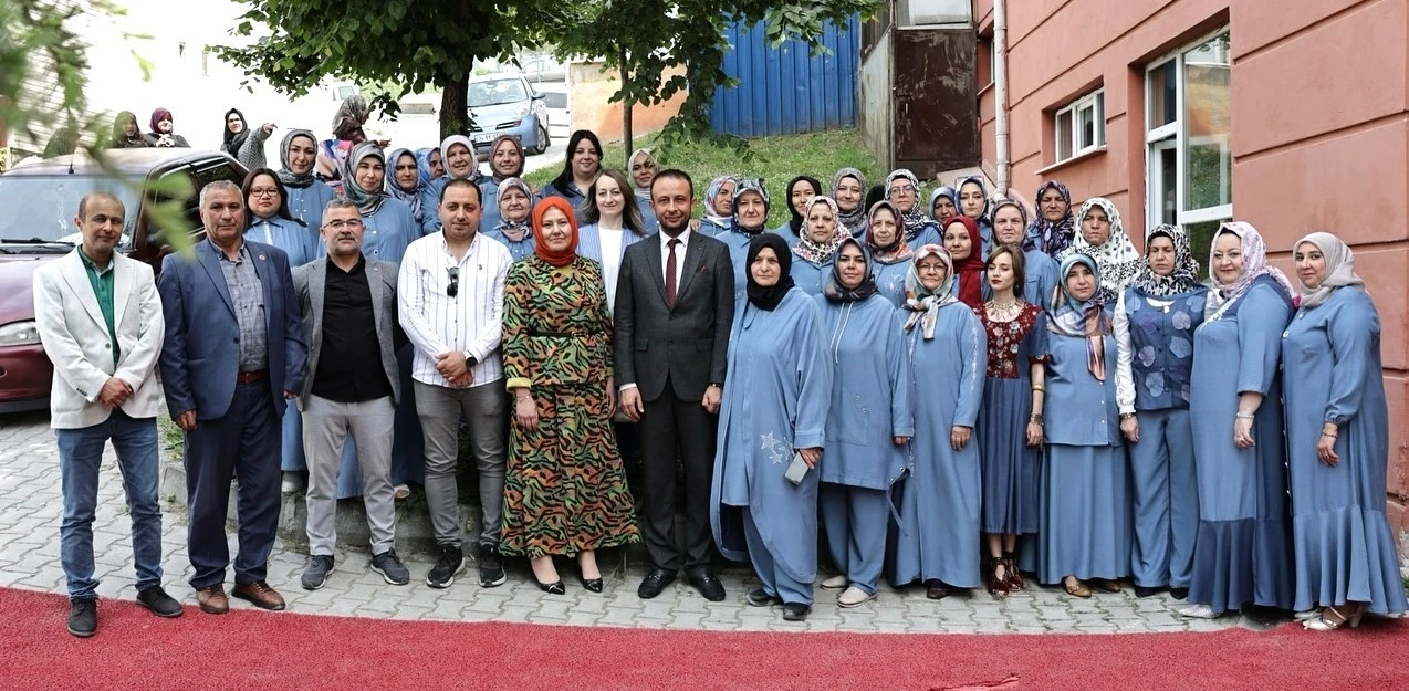 Başkan Yardımcısı Ertekin’den el emeğine ziyaret
