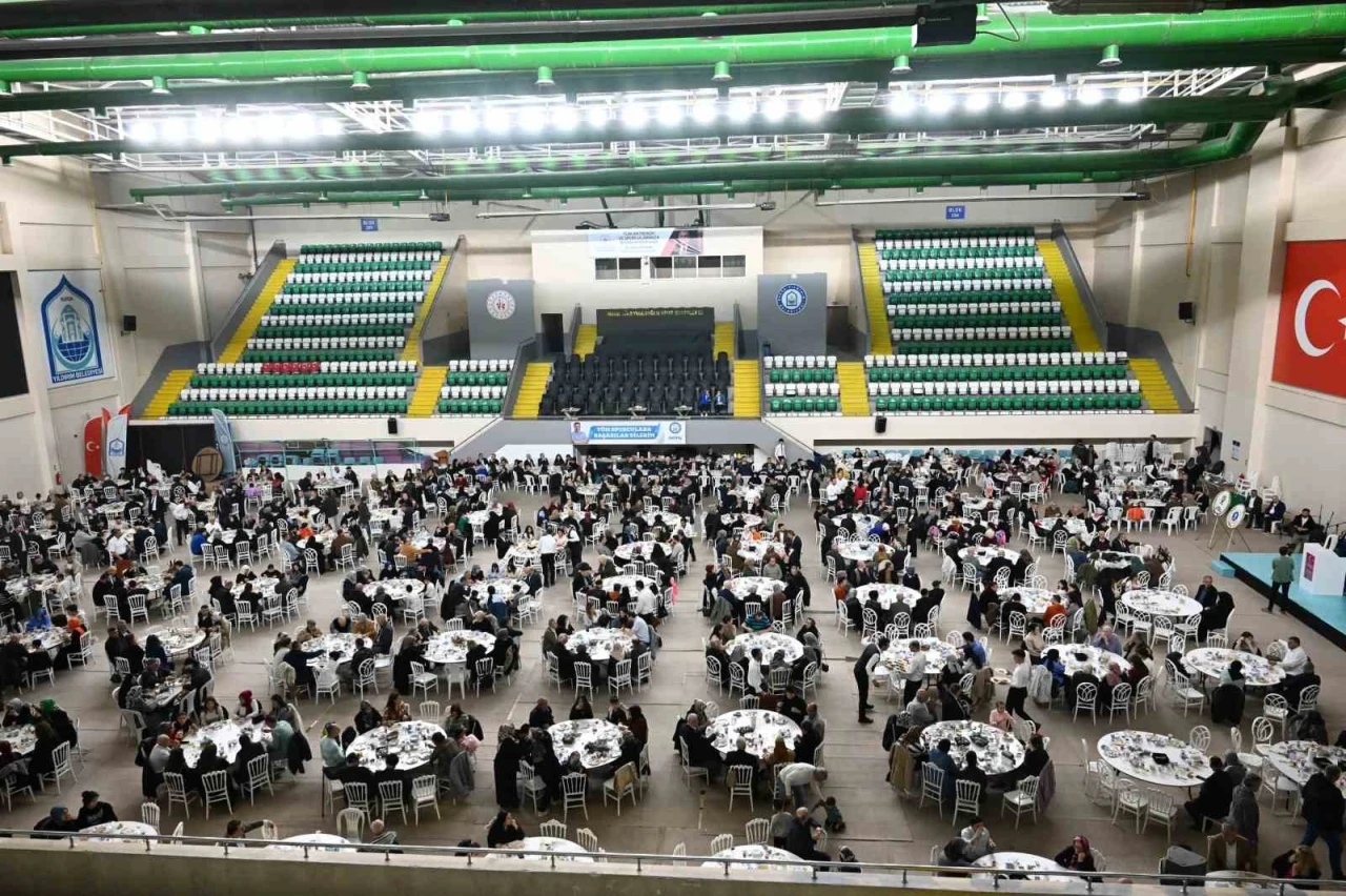 Başkan Yılmaz, şehit aileleri ve gazilerle iftarda buluştu