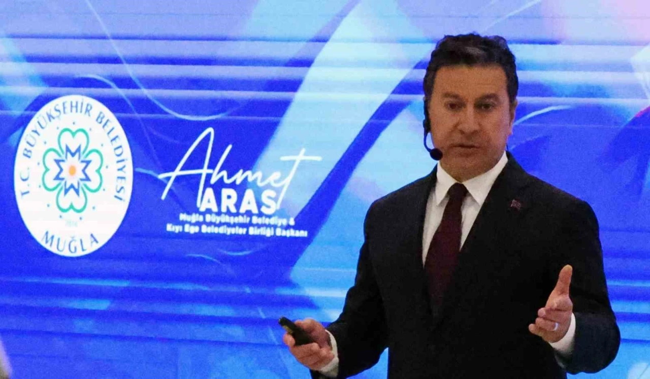 Başkanı Aras, &quot;1 milyon kişiye ‘Muğla Kart’ dağıtacağız&quot;
