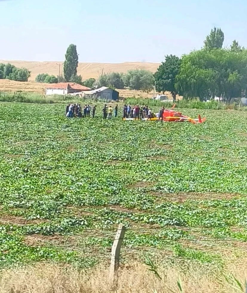 Başkentte eğitim helikopteri d&uuml;şt&uuml;: "2 yaralı"
