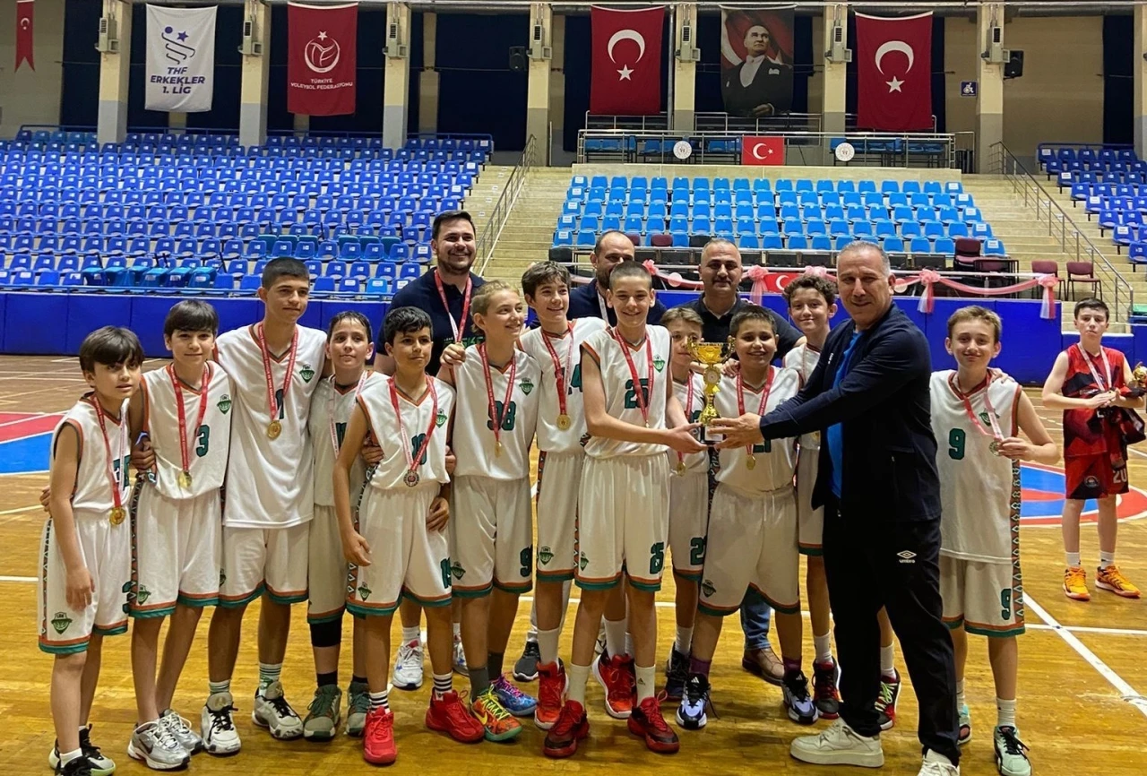 Basketbolda final heyecanı Aydın’da yaşandı
