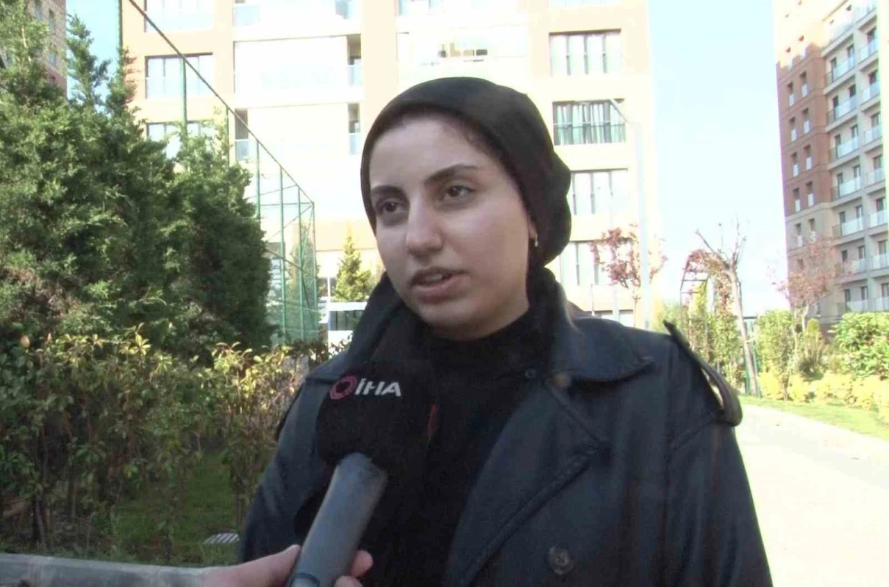 Başörtülü üniversite öğrencisi hocasının hakaretine uğradı; &quot;Bu şekilde temizlikçiye benziyorsun&quot;
