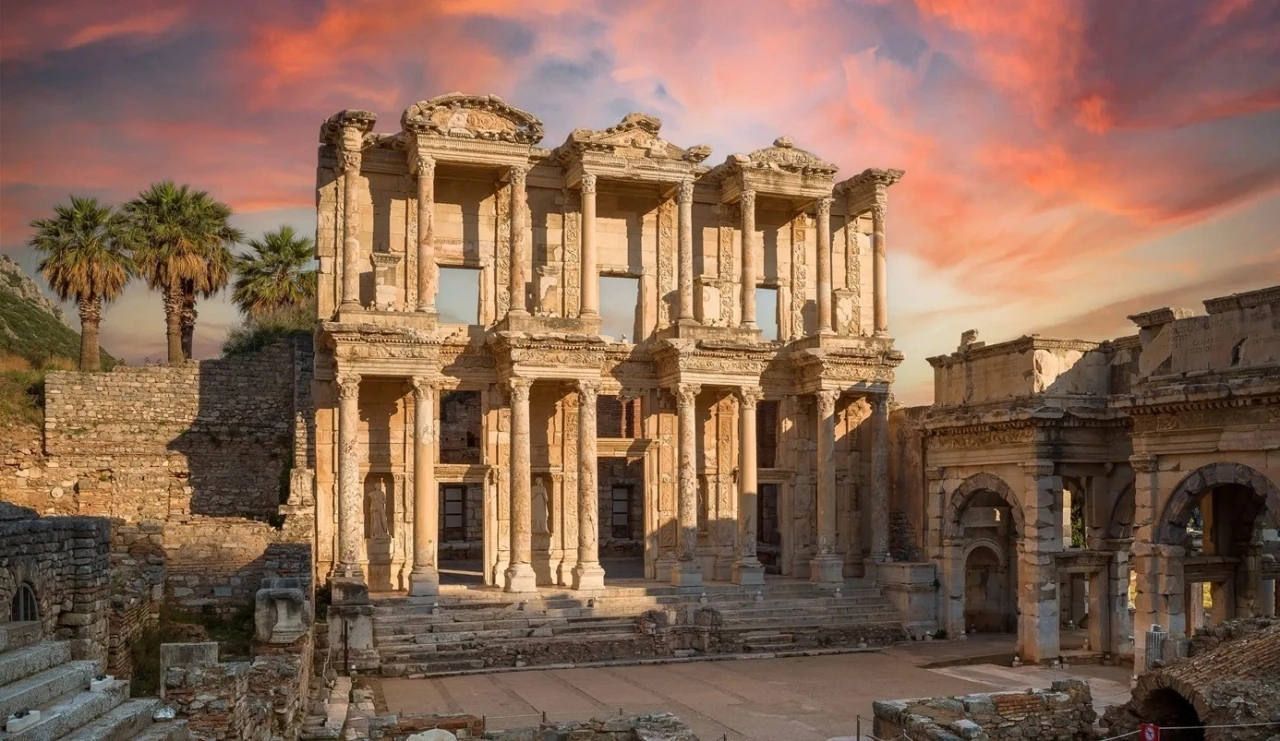 Batı Anadolu&rsquo;nun iki &ouml;nc&uuml; antik kenti Denizli&rsquo;ye emanet
