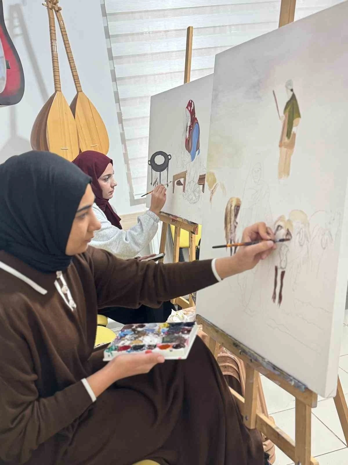 Batman&rsquo;da gen&ccedil;ler yeteneklerini keşfediyor
