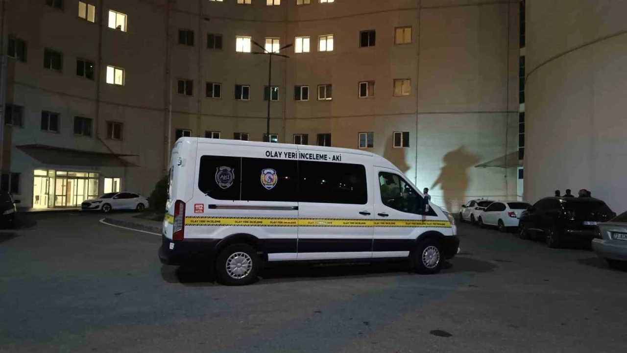 Batman’da hastanenin 5. katından atlayan şahıs hayatını kaybetti
