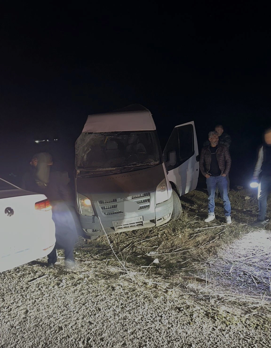 Batman’da minibüs takla attı: 2 yaralı