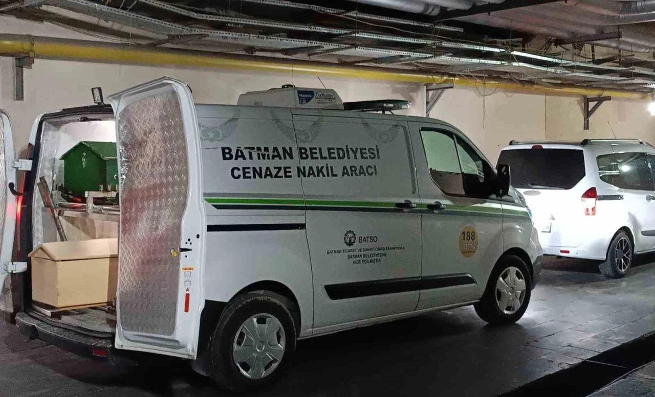 Batman&rsquo;da trafik kazası: 18 yaşındaki motosiklet s&uuml;r&uuml;c&uuml;s&uuml; hayatını kaybetti
