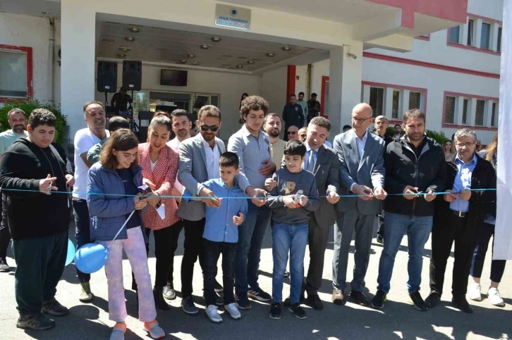 Batman Üniversitesi’nden 2 Nisan Dünya Otizm farkındalık günü etkinliği
