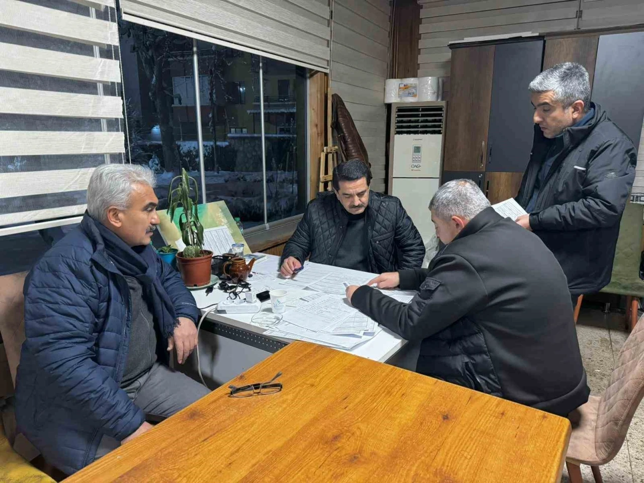 Battalgazi Belediyesi gece boyu sahadaydı
