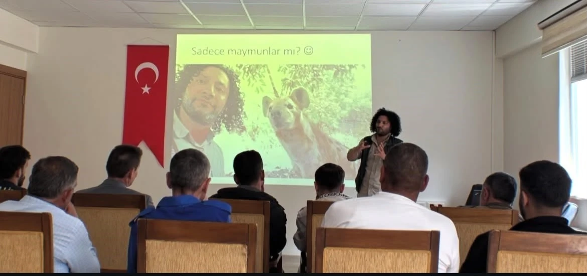 Bayburt&rsquo;ta denetimli serbestlik y&uuml;k&uuml;ml&uuml;lerine &ccedil;evre semineri
