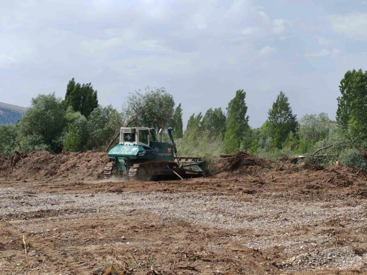 Bayburt’ta ıslah çalışmaları devam ediyor
