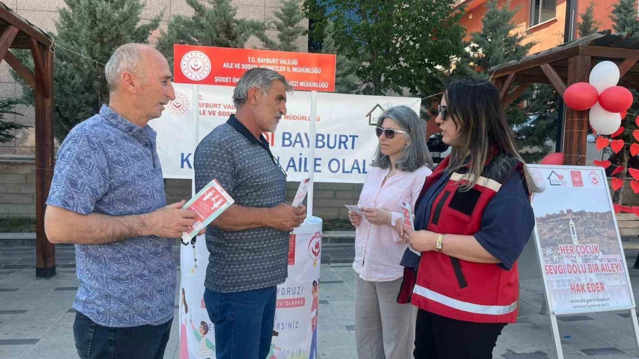Bayburt&rsquo;ta koruyucu aile hizmeti tanıtıldı
