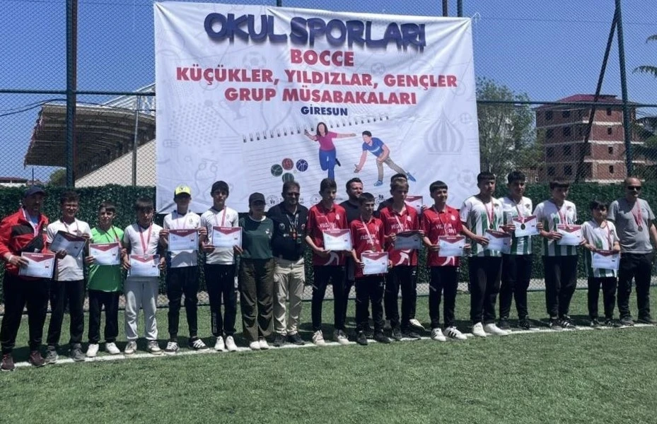 Bayburt’u boccede temsil eden ortaokul öğrencileri finale yükseldi
