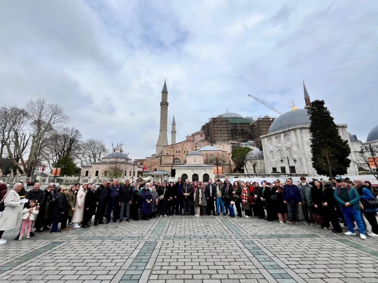 Bayırk&ouml;y Belediyesi&rsquo;nden İstanbul gezisi
