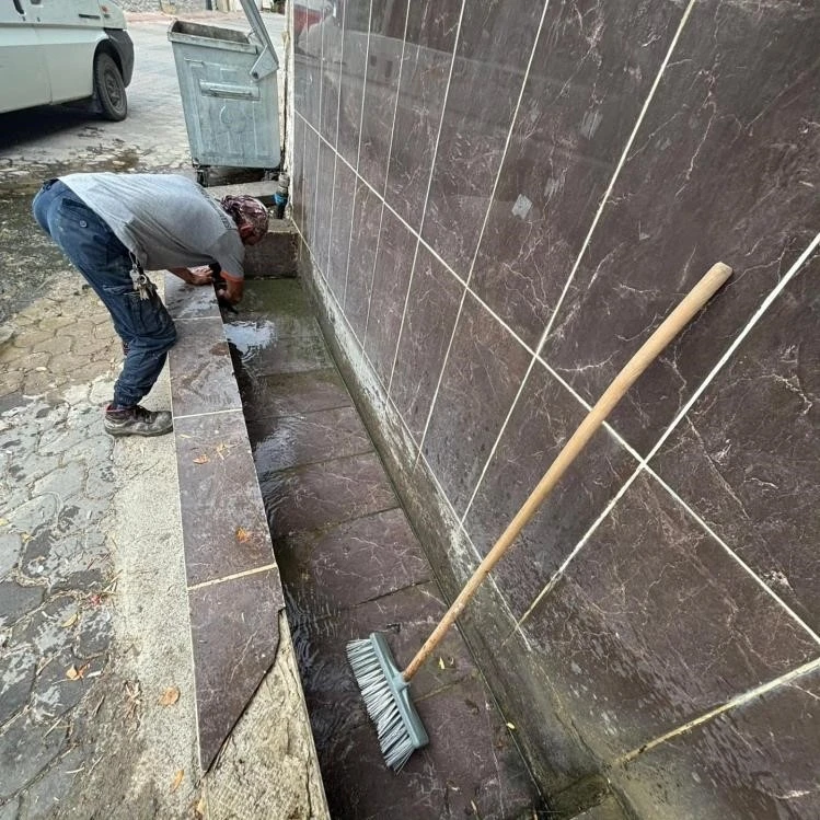 Bayırköy’de çeşme ve çevresi temizlendi
