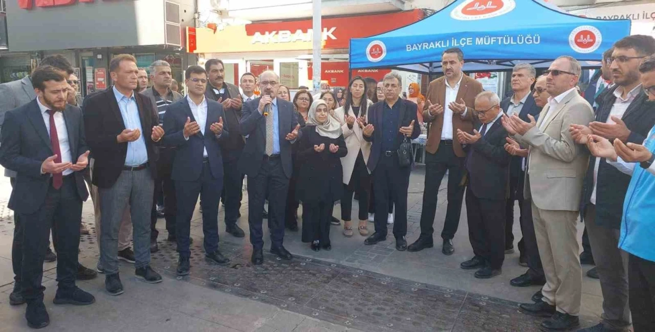 Bayraklı Müftülüğü’nden Gazze için yardım etkinliği
