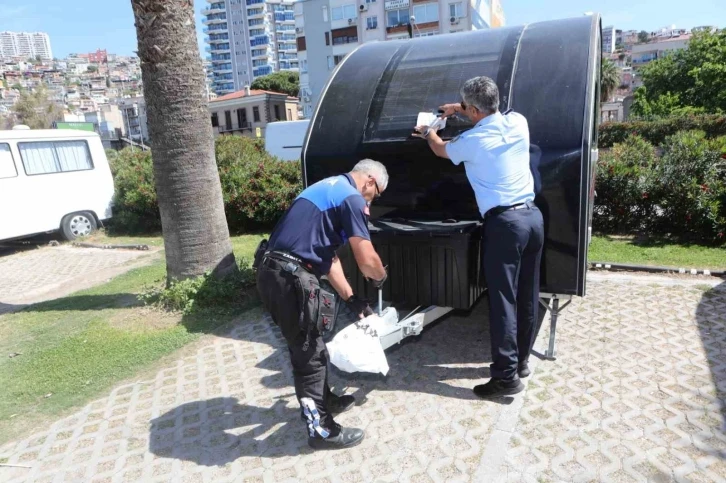 Bayraklı’nın sahil bölgesindeki karavanlar kaldırılıyor
