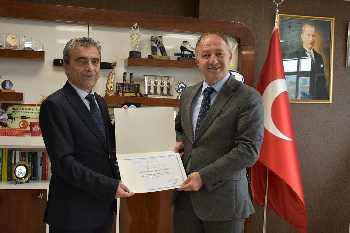 Bedir’den Çakmur’a teşekkür sertifikası
