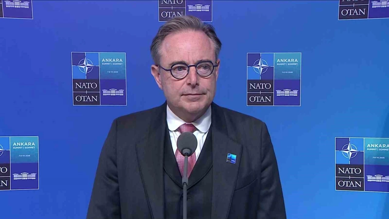 Bel&ccedil;ika Başbakanı De Wever: "NATO&rsquo;nun 5. maddesi, bir &uuml;lkenin saldırısına ortak olmayı zorunlu kılmaz"

