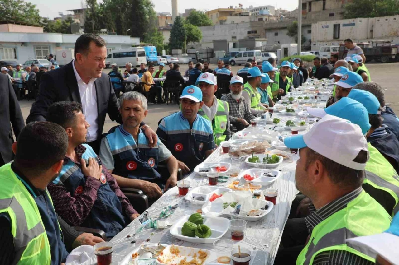 Belediye Başkanı Doğan: &quot;Emeğe saygı, dayanışmaya güç katmalıyız&quot;
