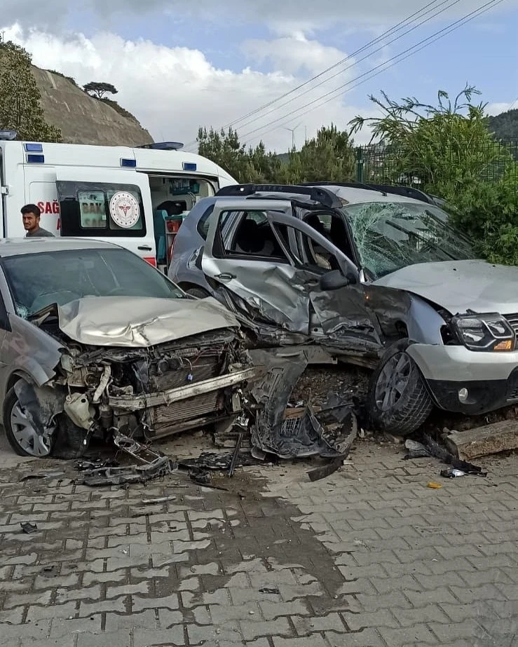 Belen’de trafik kazası: 2 yaralı
