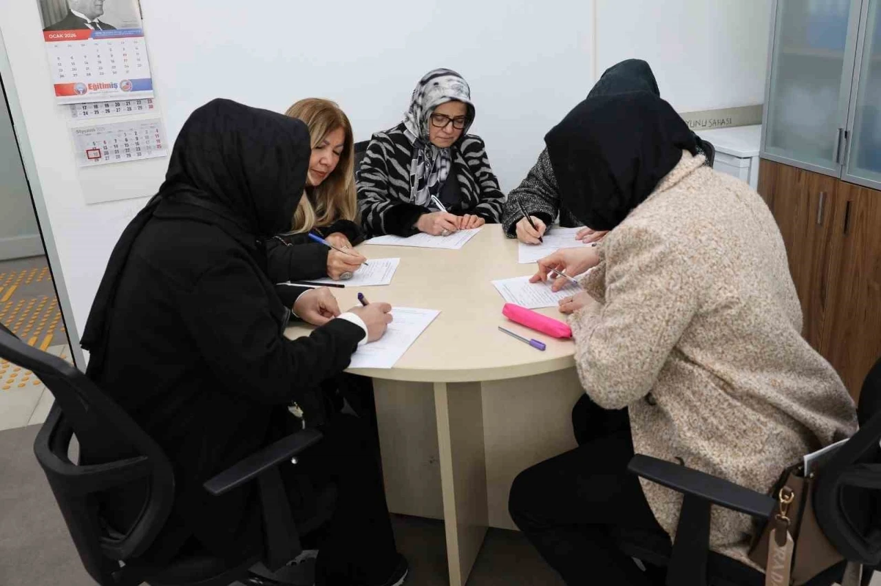 Benim &uuml;niversitem ALK&Uuml;&rsquo;de başladı
