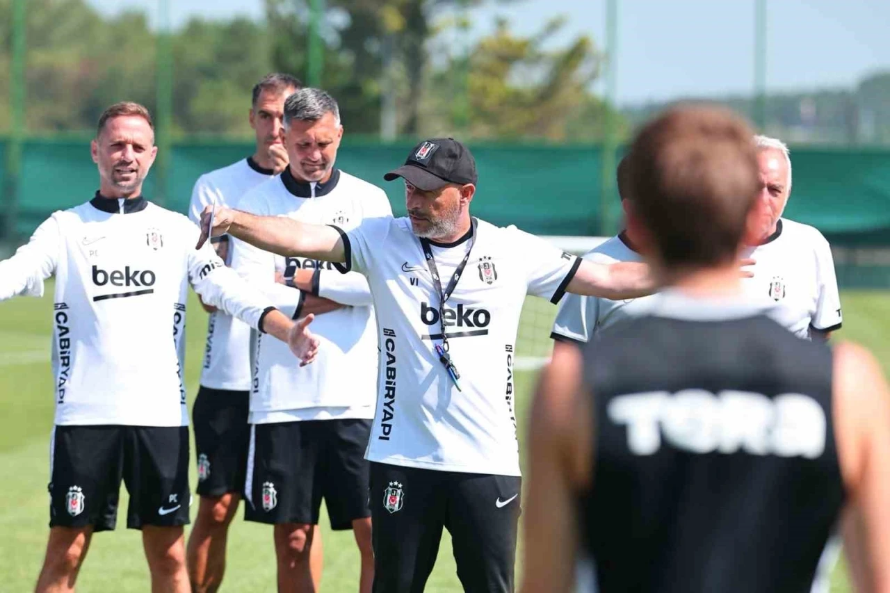 Beşiktaş, Midtjylland ma&ccedil;ı hazırlıklarını s&uuml;rd&uuml;rd&uuml;
