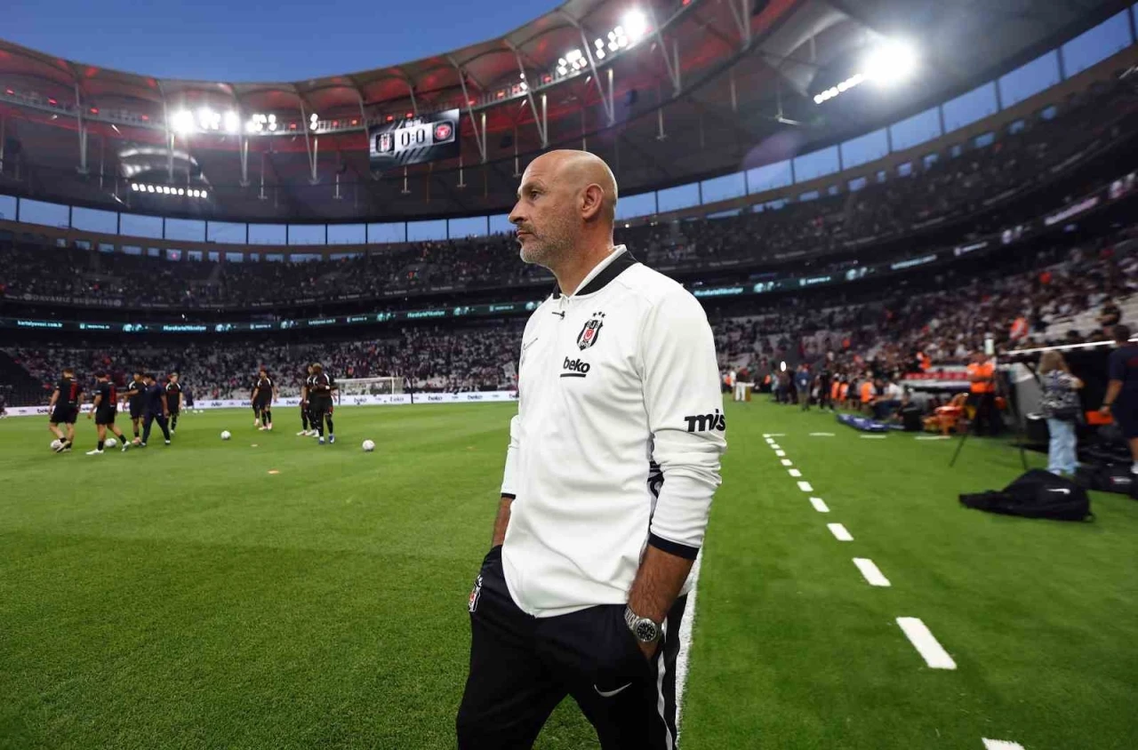 Beşiktaş sezonun ilk ma&ccedil;ında Midtjylland karşısında
