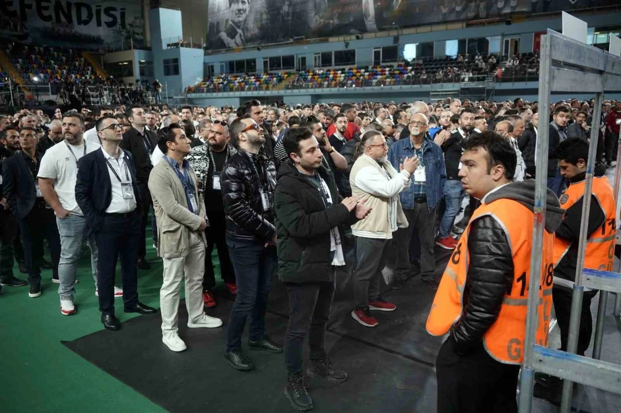 Beşiktaş’ta oy verme işlemi başladı
