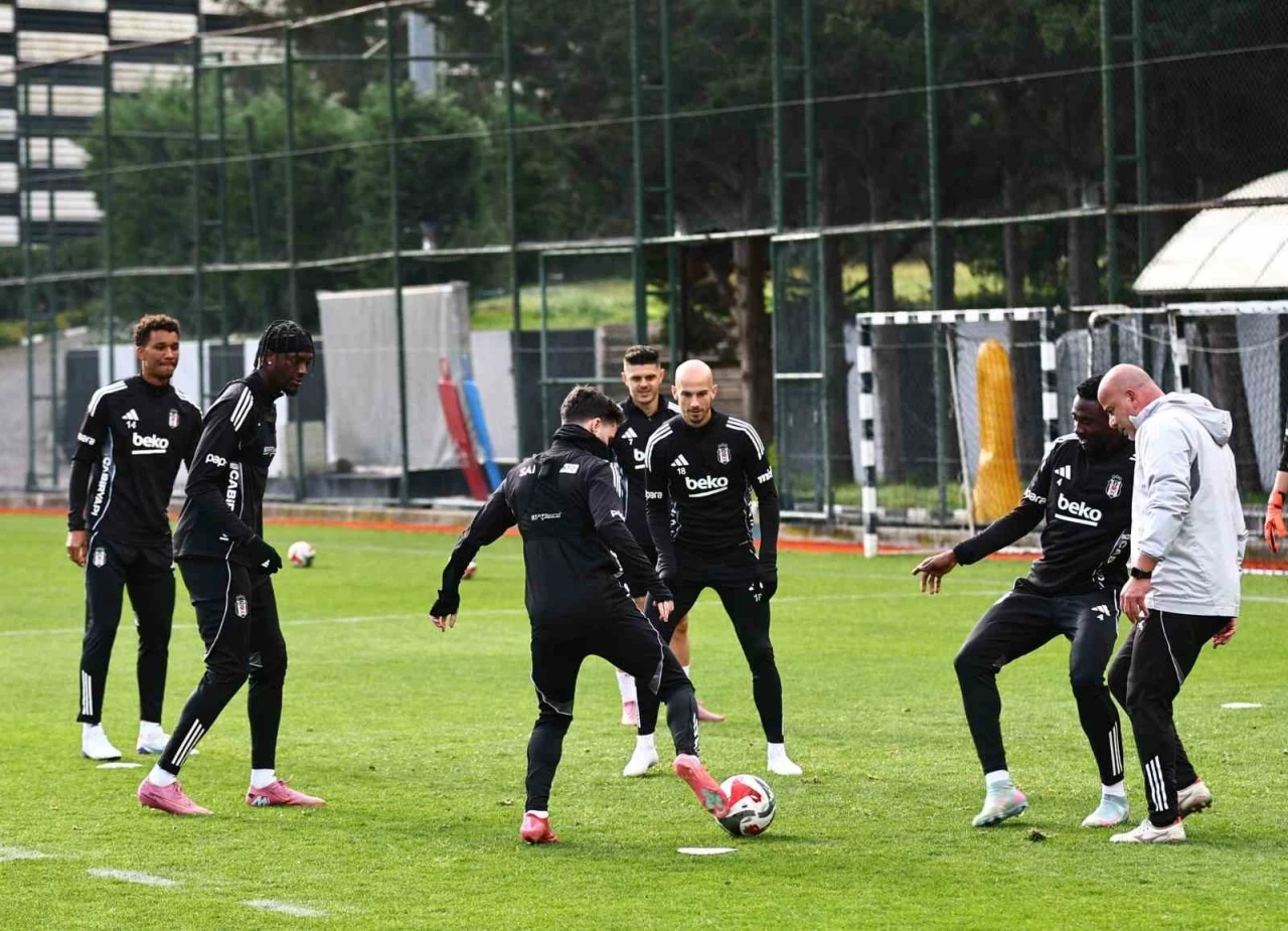 Beşiktaş, Trabzonspor maçı hazırlıklarını tamamladı
