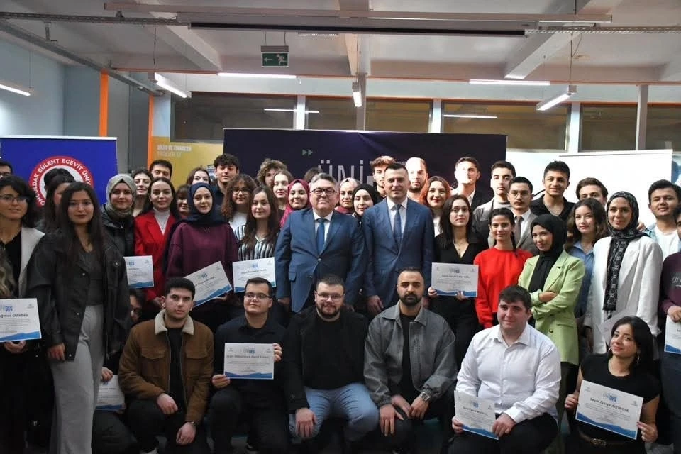 BEUN Alaplı MYO&rsquo;dan gen&ccedil;lere y&ouml;nelik etkinlikler d&uuml;zenlendi
