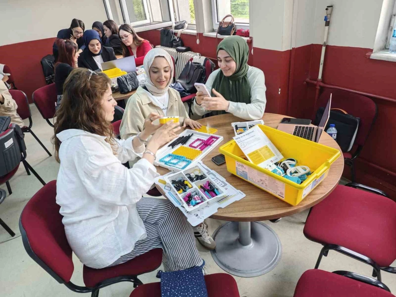 BEUN’da AB Projesiyle öğretmen adaylarının STEM yetkinliği artırılıyor

