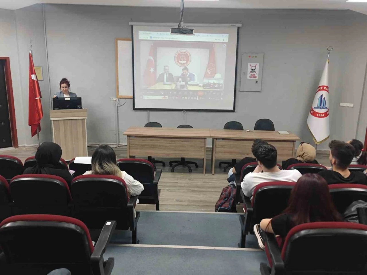 BEUN &quot;Çevrim İçi Sayıştay ve Sayıştay Denetçiliği&quot; eğitimi için pilot üniversite oldu
