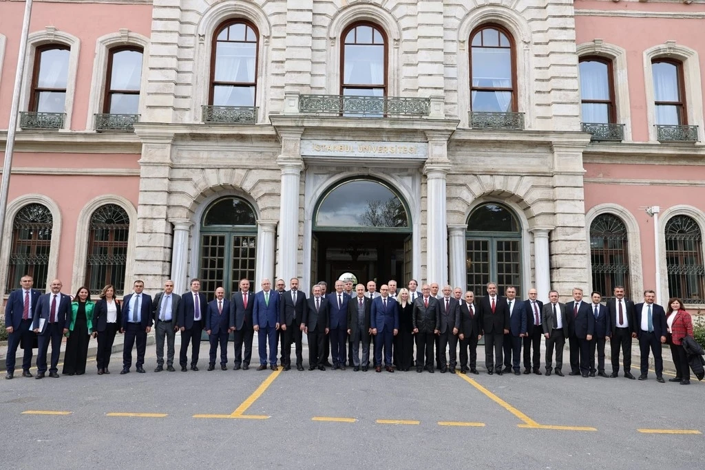 BEUN, Üniversite Hastaneleri Birliği Derneği (ÜHBD) Genel Kurul Toplantısı’nda yerini aldı
