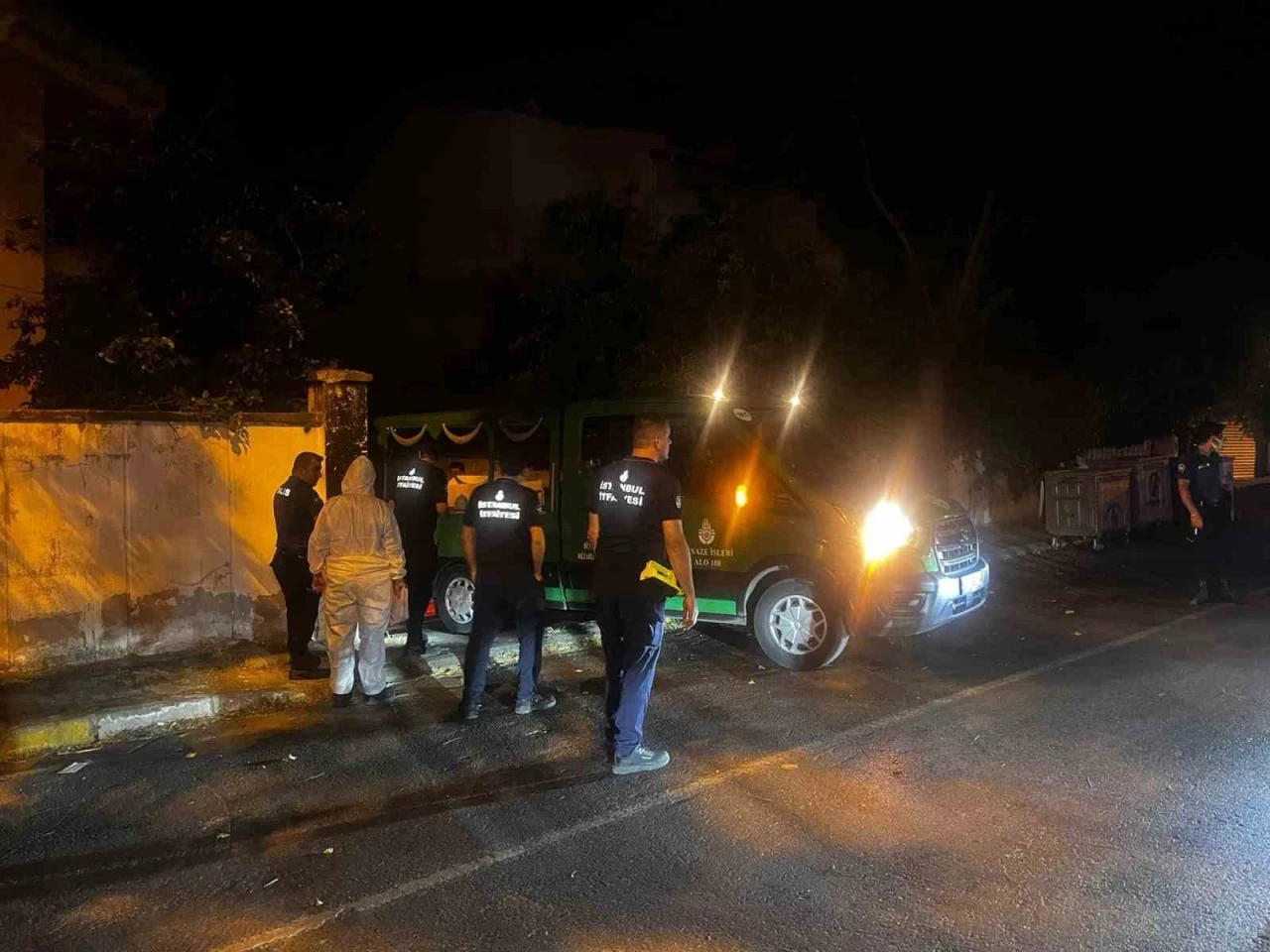Beylikdüzü’nde metruk binada erkek cesedi bulundu
