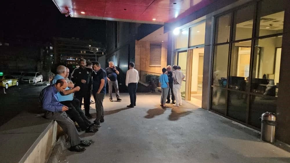 Beyoğlu’nda silahlı saldırıya uğrayan taksici hayatını kaybetti
