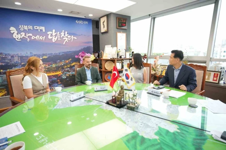 Beyoğlu&rsquo;nun dijital d&ouml;n&uuml;ş&uuml;m projeleri Seul&rsquo;de WeGO &uuml;yeleriyle paylaşıldı
