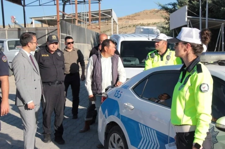 Beypazarı&rsquo;nda d&uuml;zensiz g&ouml;&ccedil;menlere y&ouml;nelik denetim
