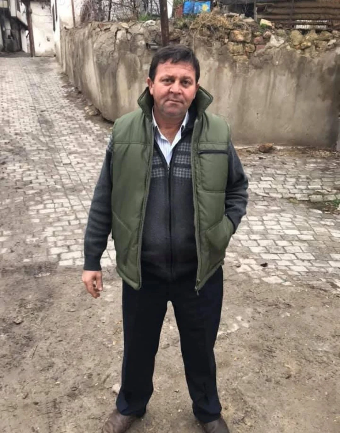 Beypazarı’nda &quot;koyunlar tarlaya girdi&quot; kavgası: 1 ölü, 6 yaralı
